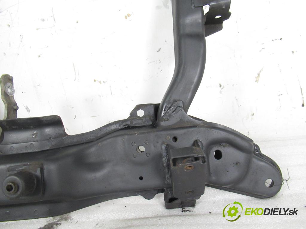 OPEL MERIVA A nadwozie wielkoprzestrzenne (MPV) (X03) MINIVAN 2005 74,00 1.6 16V - Z 16 XE 1598,00 predný