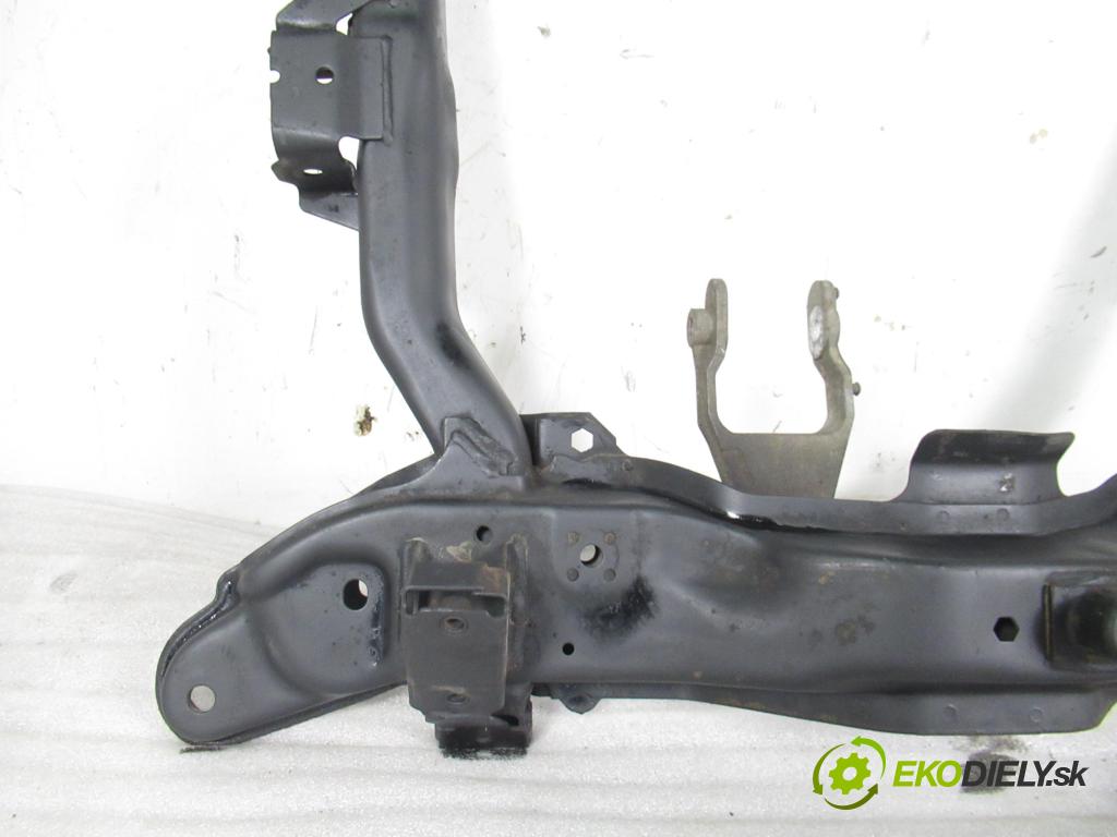 OPEL MERIVA A nadwozie wielkoprzestrzenne (MPV) (X03) MINIVAN 2005 74,00 1.6 16V - Z 16 XE 1598,00 predný