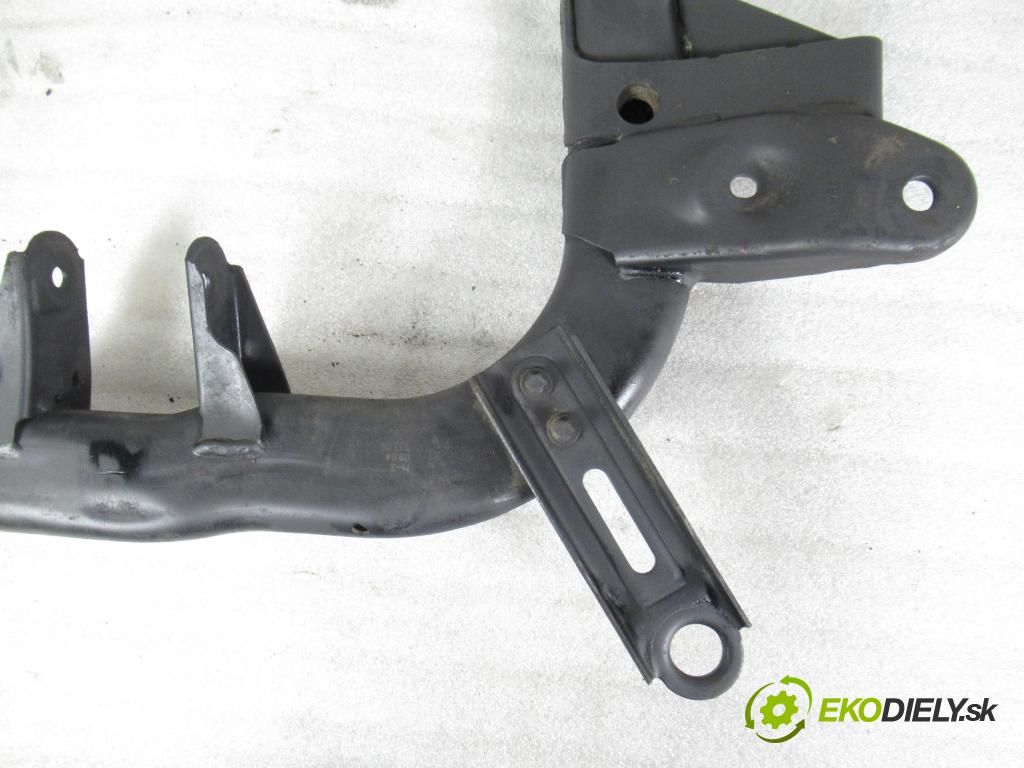 OPEL MERIVA A nadwozie wielkoprzestrzenne (MPV) (X03) MINIVAN 2005 74,00 1.6 16V - Z 16 XE 1598,00 predný