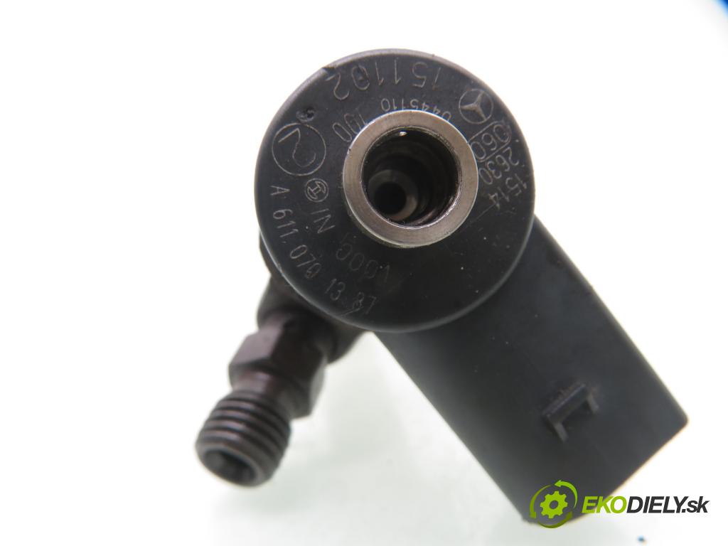 MERCEDES-BENZ KLASA C coupe (CL203) COUPE 2003 105,00 C 220 CDI 143 - OM 611.962 2148,00 vstrekovač A6110701387 ; 0445110100 (Vstrekovač paliva)