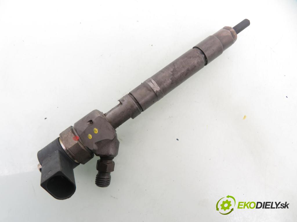 MERCEDES-BENZ KLASA C coupe (CL203) COUPE 2003 105,00 C 220 CDI 143 - OM 611.962 2148,00 vstrekovač A6110701387 ; 0445110100 (Vstrekovač paliva)