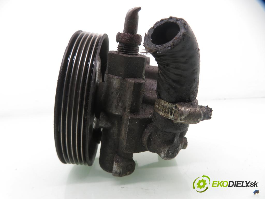 CITROEN C8 (EA_, EB_) VAN 2005 94,00 2.2 HDi - 4HW (DW12TED4) 2179,00 pumpa servočerpadlo 9637000880 (Servočerpadlo)