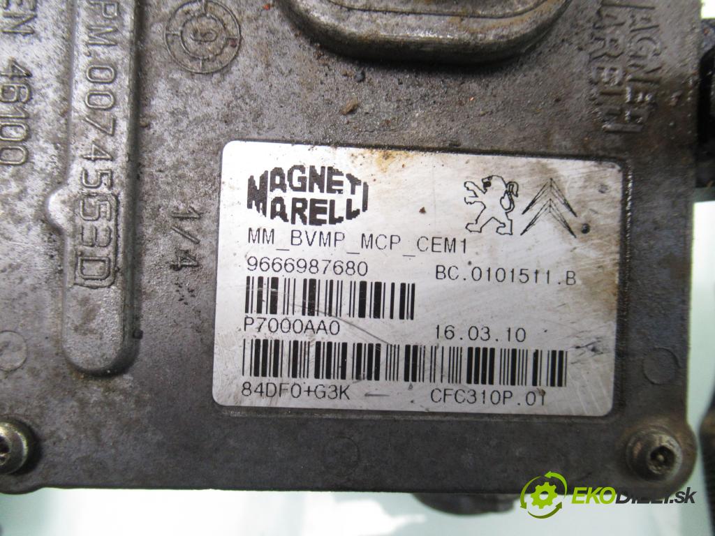 CITROEN C4 Picasso I (UD_) MINIVAN 2010 80,00 1.6 HDi 16V 109 - 9HZ 1560,00 Riadiaca jednotka prevodovky 9666987680 ; BC0101511B