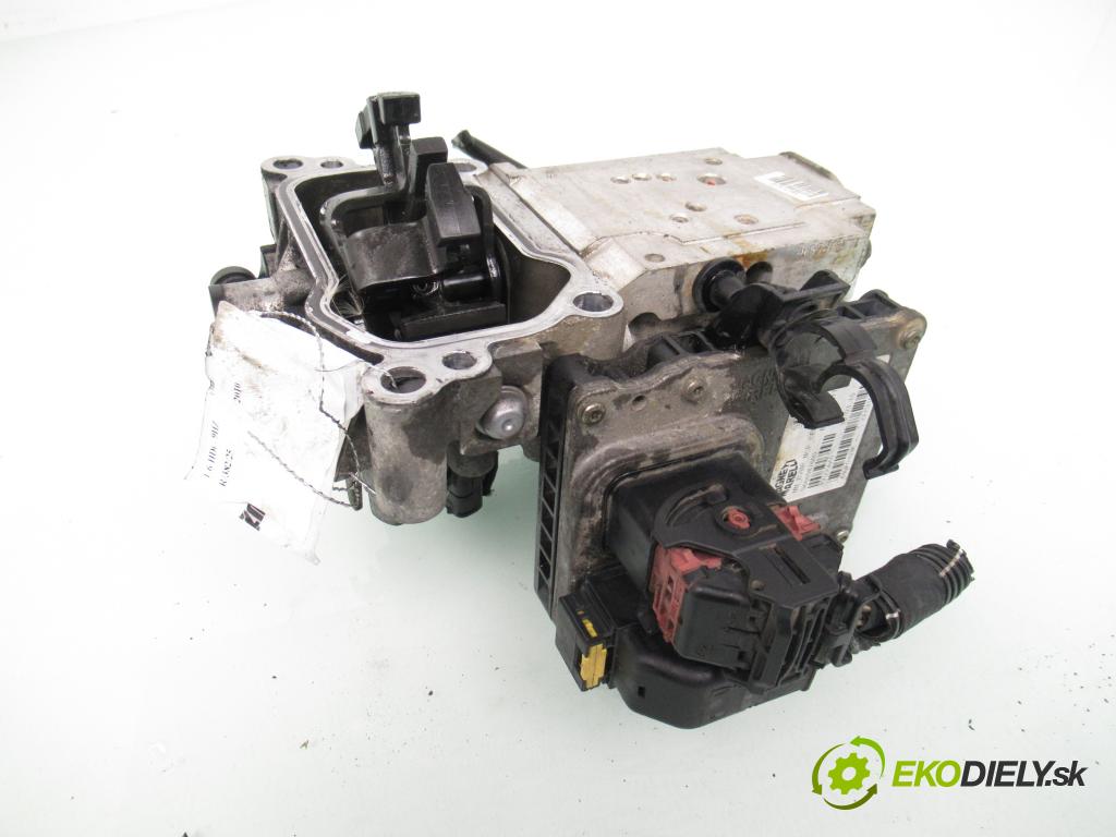 CITROEN C4 Picasso I (UD_) MINIVAN 2010 80,00 1.6 HDi 16V 109 - 9HZ 1560,00 Riadiaca jednotka prevodovky 9666987680 ; BC0101511B