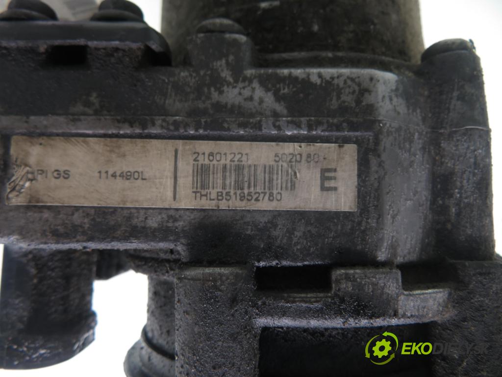 PEUGEOT 307 (3A/C) HB 2003 80,00 1.6 16V - NFU (TU5JP4) 1587,00 Pumpa servočerpadlo A5093402 ; 21601221 ; 113092