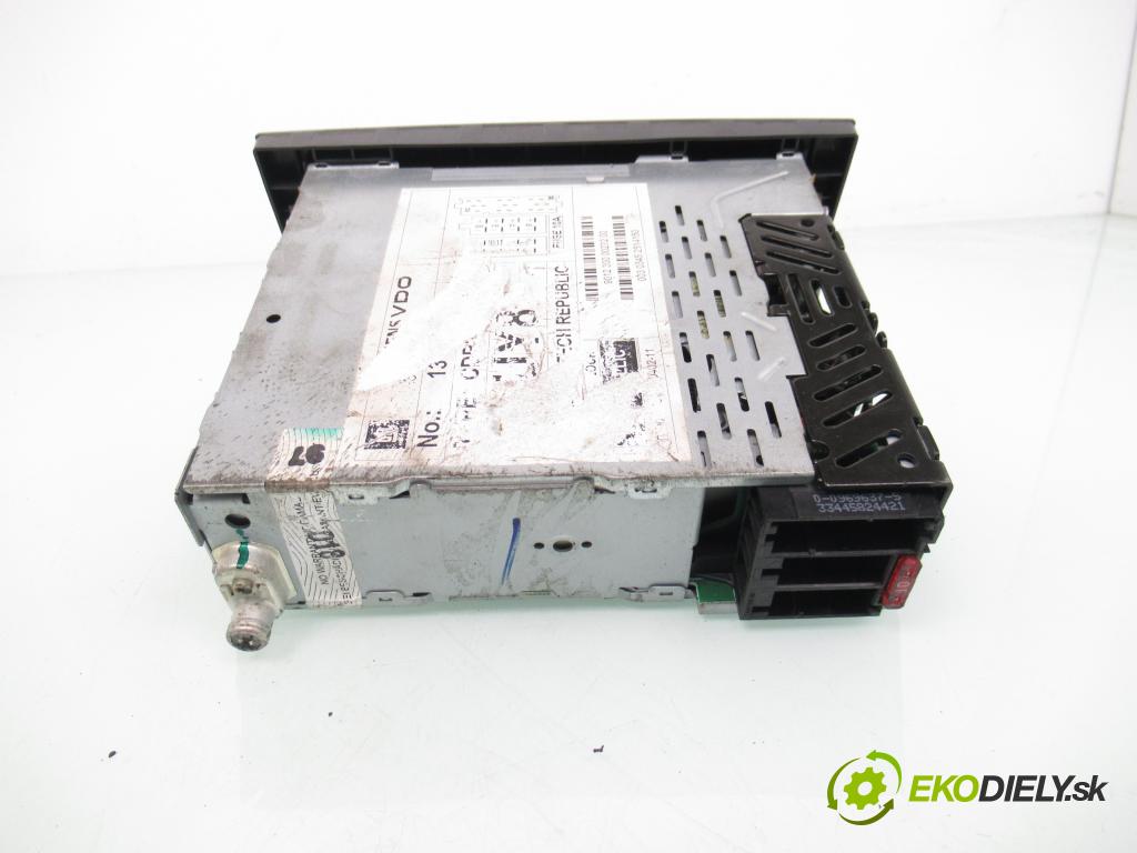 OPEL VECTRA C (Z02) LIFTBACK 2002 74,00 2.0 DTI 16V 101 - Y 20 DTH 1995,00 RADIO CD 330886636