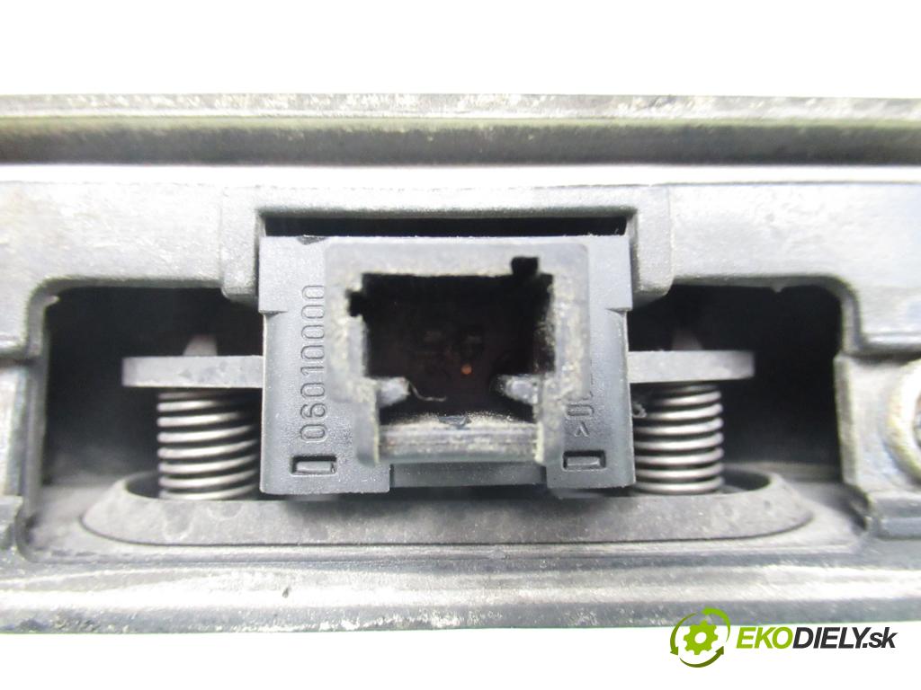 CITROEN XSARA PICASSO (N68) MINIVAN 2002 66,00 2.0 HDi 8V 90 - RHY 1997,00 zadní část - čelo dveří kufr 06010000