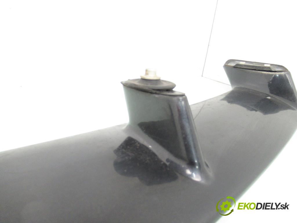 AUDI 80 (89, 89Q, 8A, B3) SEDAN 1990 80,00 2.0 - 3A 1984,00 SPOJLER: dverí