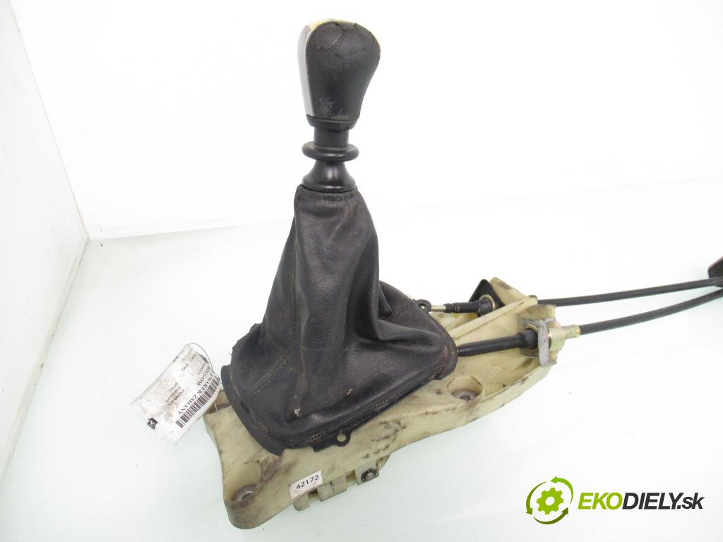 NISSAN PRIMERA (P12) SEDAN 2003 85,00 1.9 dCi - F9Q 1870,00 ZVEDÁK:
