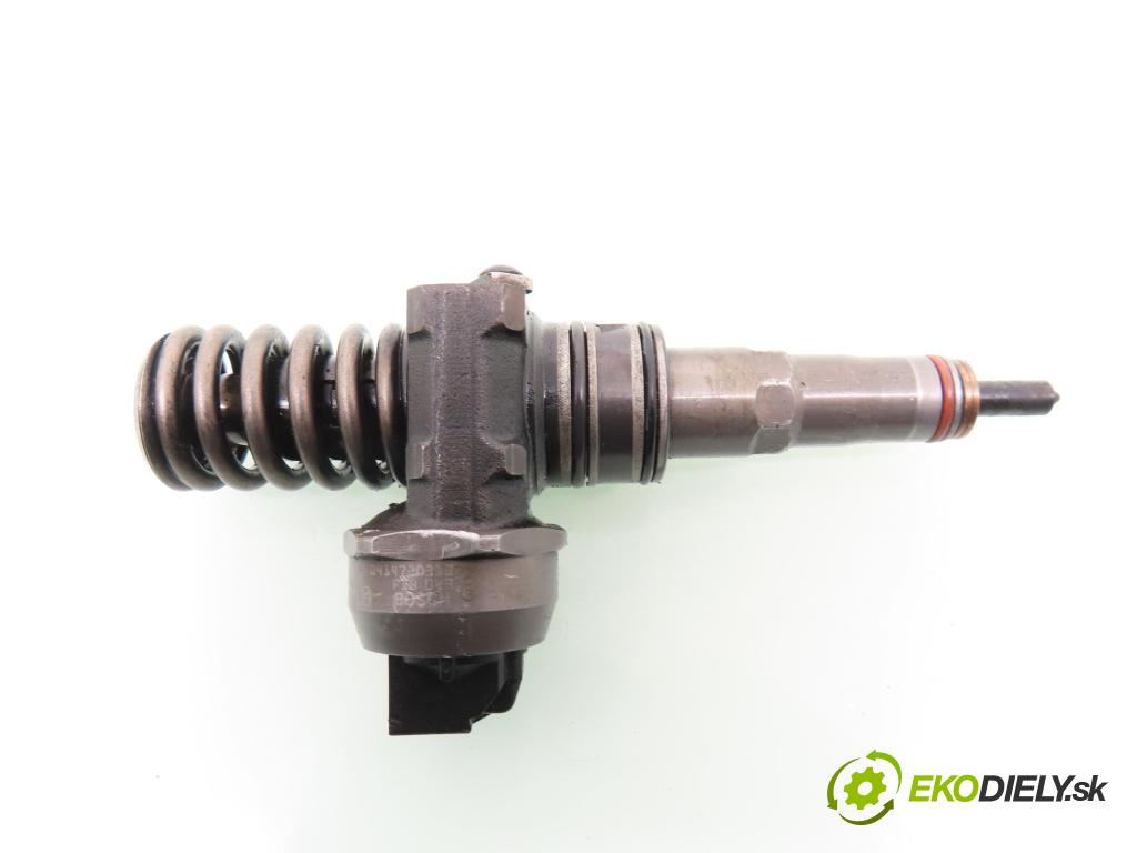 VW POLO (9N_) HB 2007 51,00 1.4 TDI - BNM 1422,00 Vstrekovač 038130073BN ; 0414720313 (Vstrekovač paliva)