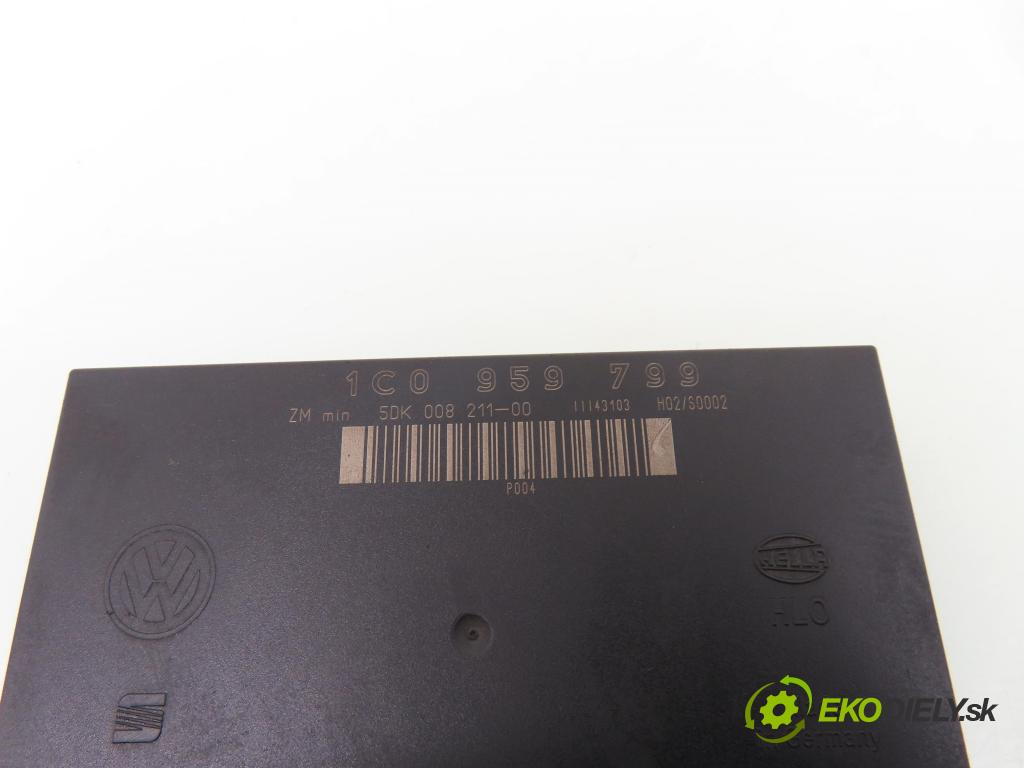 VW BORA (1J2) KOMBI 2003 96,00 1.9 TDI - ASZ 1896,00 MODUL komfortu 1C0959799