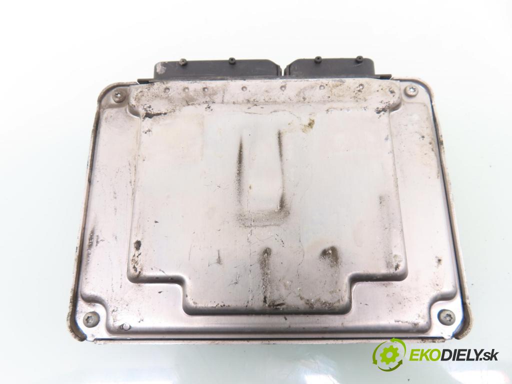 VW BORA (1J2) KOMBI 2003 96,00 1.9 TDI - ASZ 1896,00 Riadiaca jednotka Motor 038906019KJ ; 0281011216