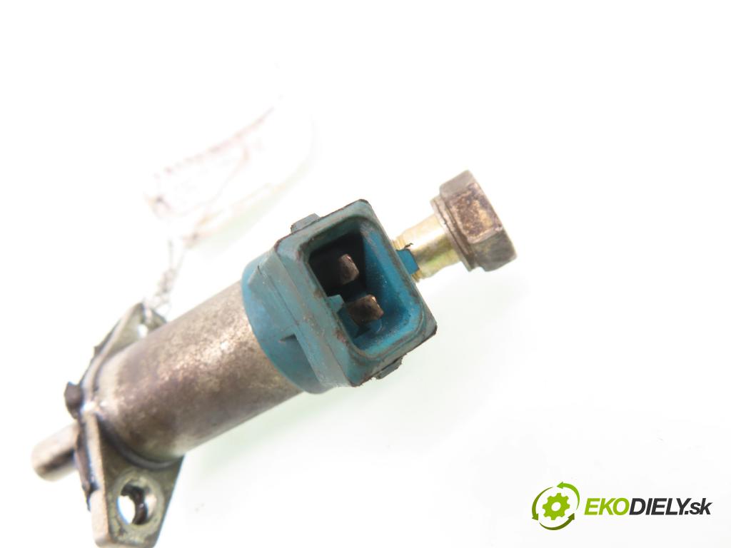 AUDI 80 (89, 89Q, 8A, B3) SEDAN 1990 80,00 2.0 - 3A 1984,00 Vstrek 026906171A ; 0280170434
