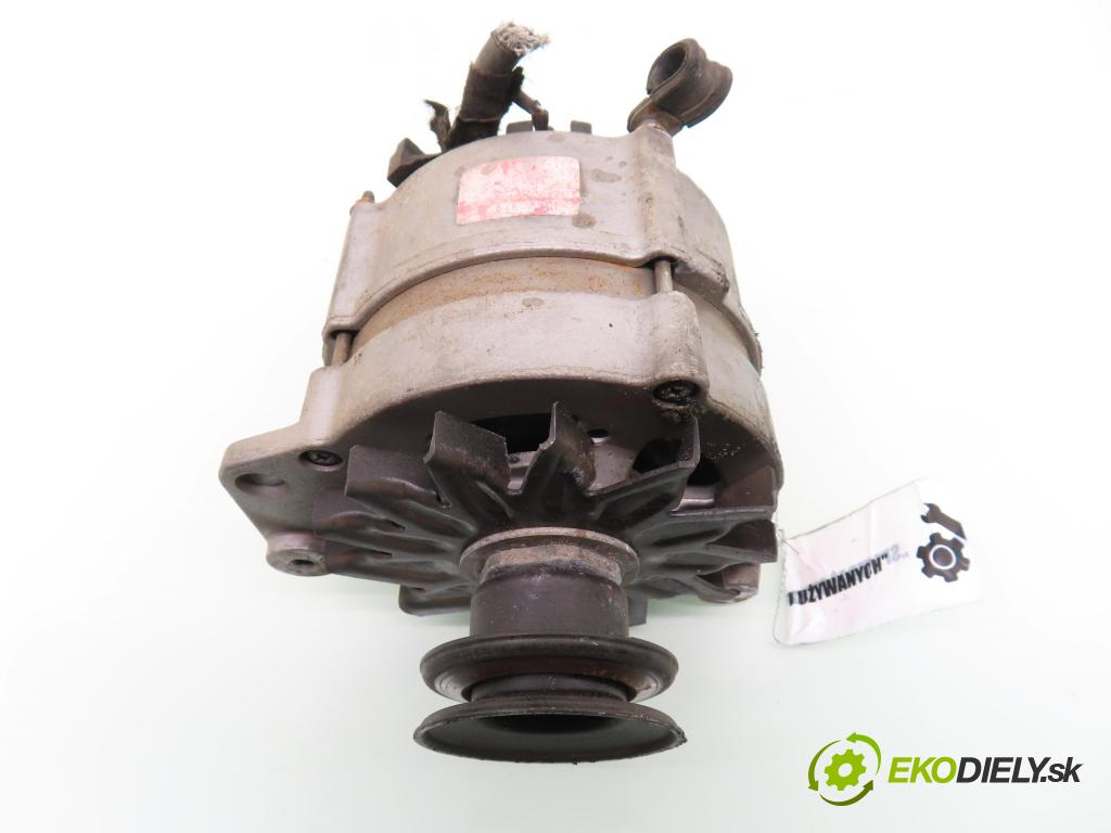 AUDI 80 (89, 89Q, 8A, B3) SEDAN 1990 80,00 2.0 - 3A 1984,00 Alternátor 026903015F (Alternátor)