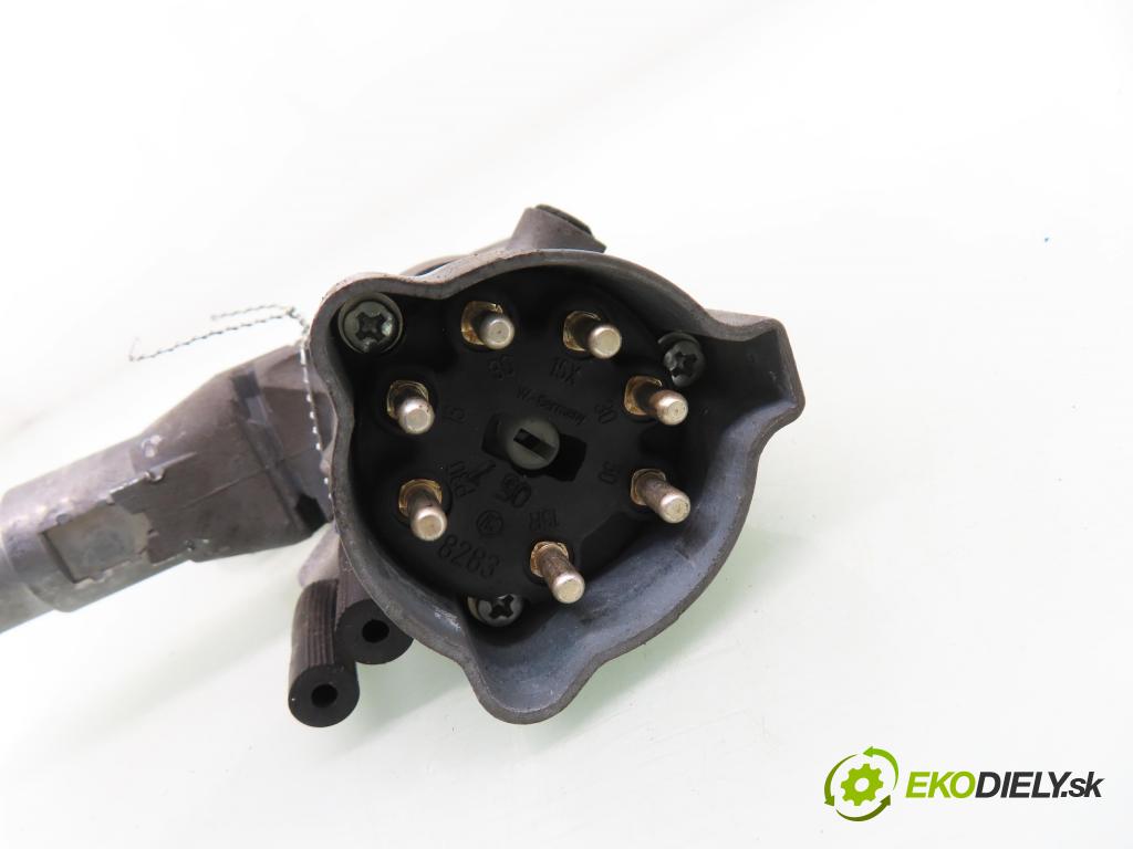 MERCEDES-BENZ KLASA C (W202) SEDAN 1994 55,00 C 200 D (202.120) - OM 601.913 1997,00 spinačka  (Spínacia skrinka)