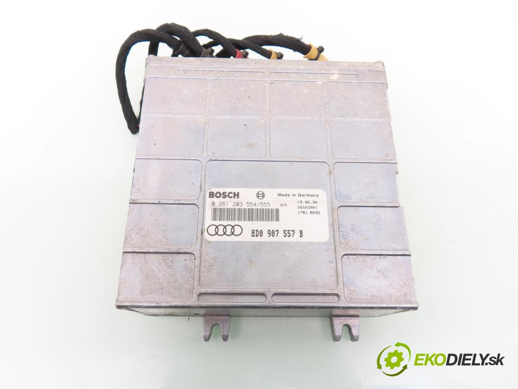AUDI A4 (8D2, B5) SEDAN 1996 74,00 1.6 - AHL 1595,00 Riadiaca jednotka Motor 8D0907557B ; 0261203554
