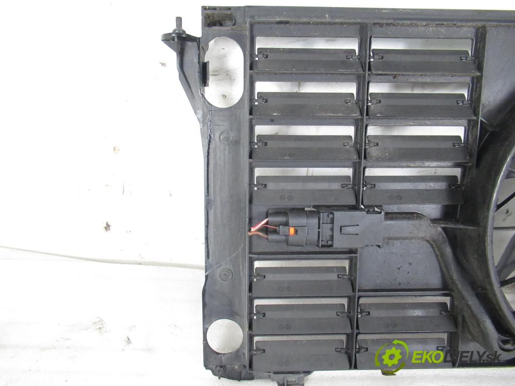AUDI A8 D3 (4E2, 4E8) SEDAN 2004 171,00 3.0 TDI quattro - ASB 2967,00 Ventilátor chladič vody 4E0121205H ; 0130706829