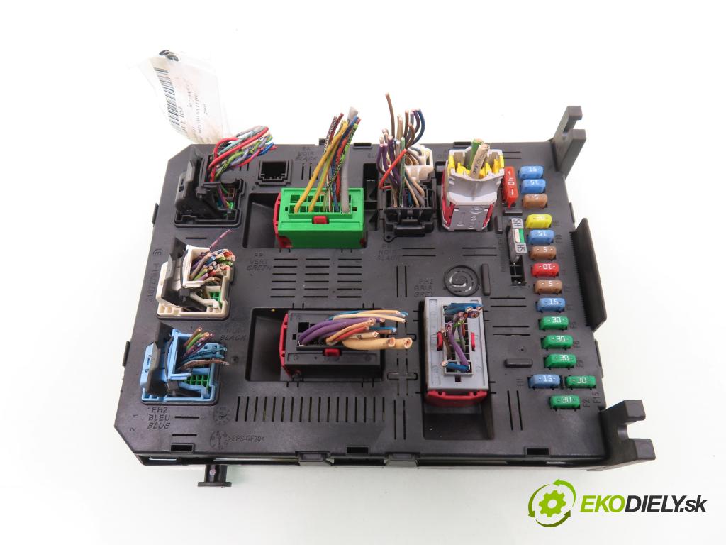 PEUGEOT 307 (3A/C) HB 2005 66,00 1.6 HDi 90 - 9HX (DV6ATED4) 1560,00 MODUL BSI 9660105980