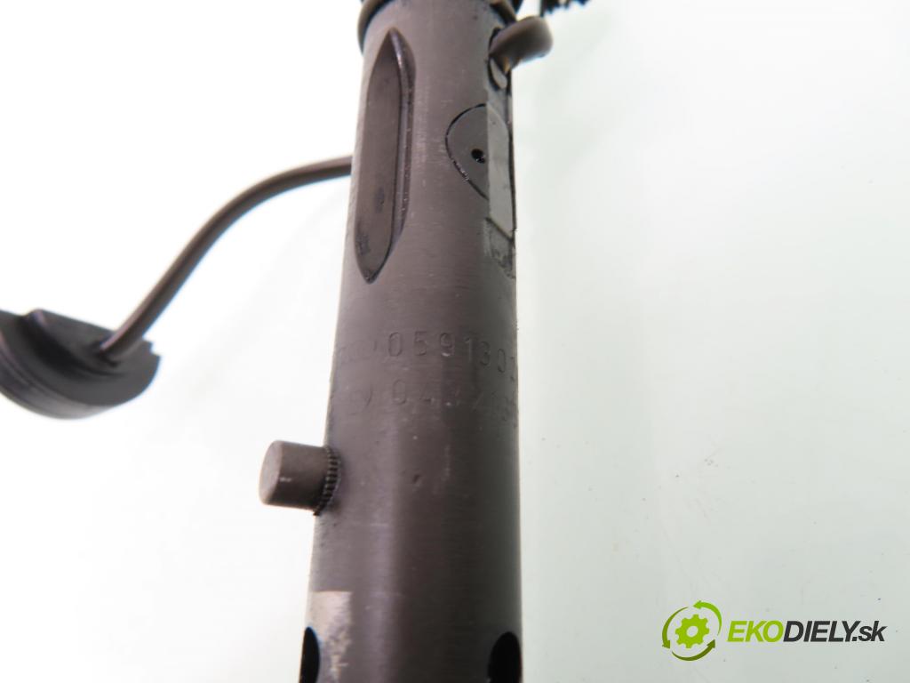 AUDI A6 Avant (4B5, C5) KOMBI 2004 120,00 2.5 TDI V6 163 - BDG 2496,00 vstřik 059130202G ; 0432133784