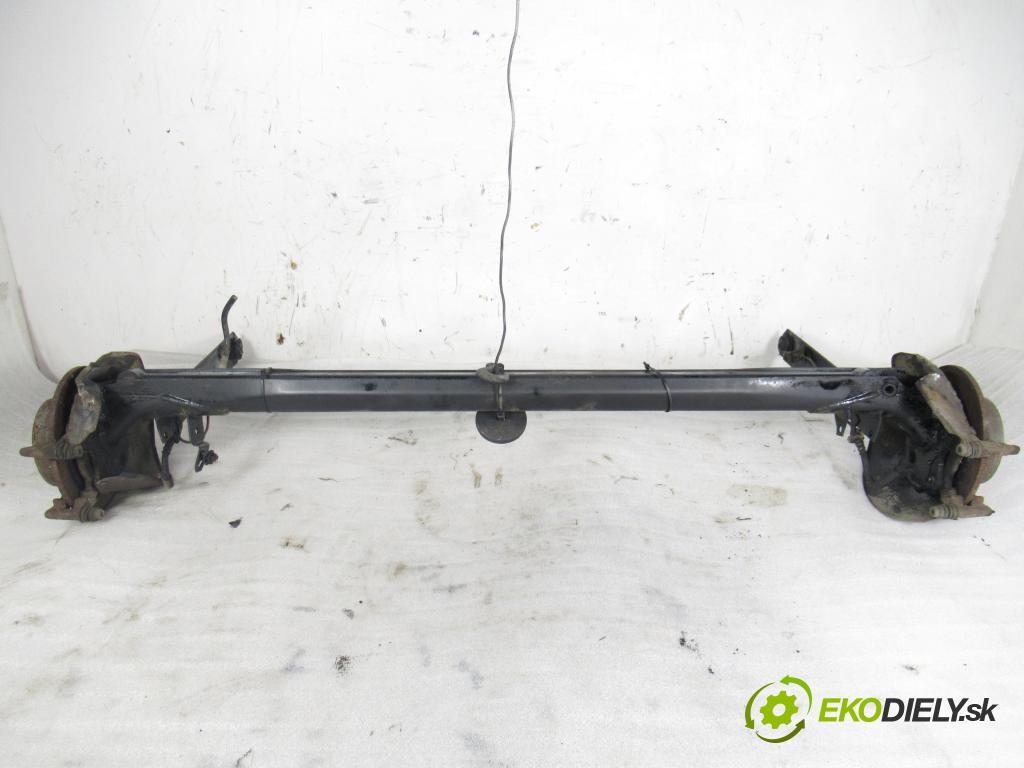 AUDI 80 (89, 89Q, 8A, B3) SEDAN 1990 80,00 2.0 - 3A 1984,00 Výstuha zadná 