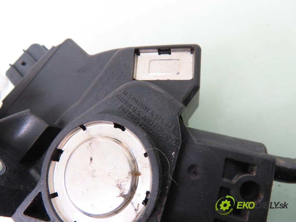 HONDA JAZZ III (GE_, GG_, GP_) HB 2010 73,00 1.3 i - L13Z1 1339,00 Potenciometer plynu 6515473 (Potenciometer plynového pedálu)