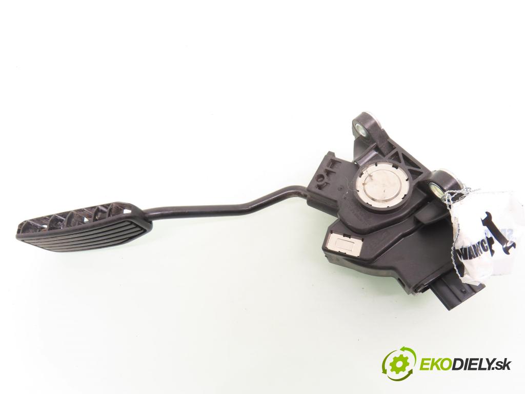 HONDA JAZZ III (GE_, GG_, GP_) HB 2010 73,00 1.3 i - L13Z1 1339,00 Potenciometer plynu 6515473 (Potenciometer plynového pedálu)