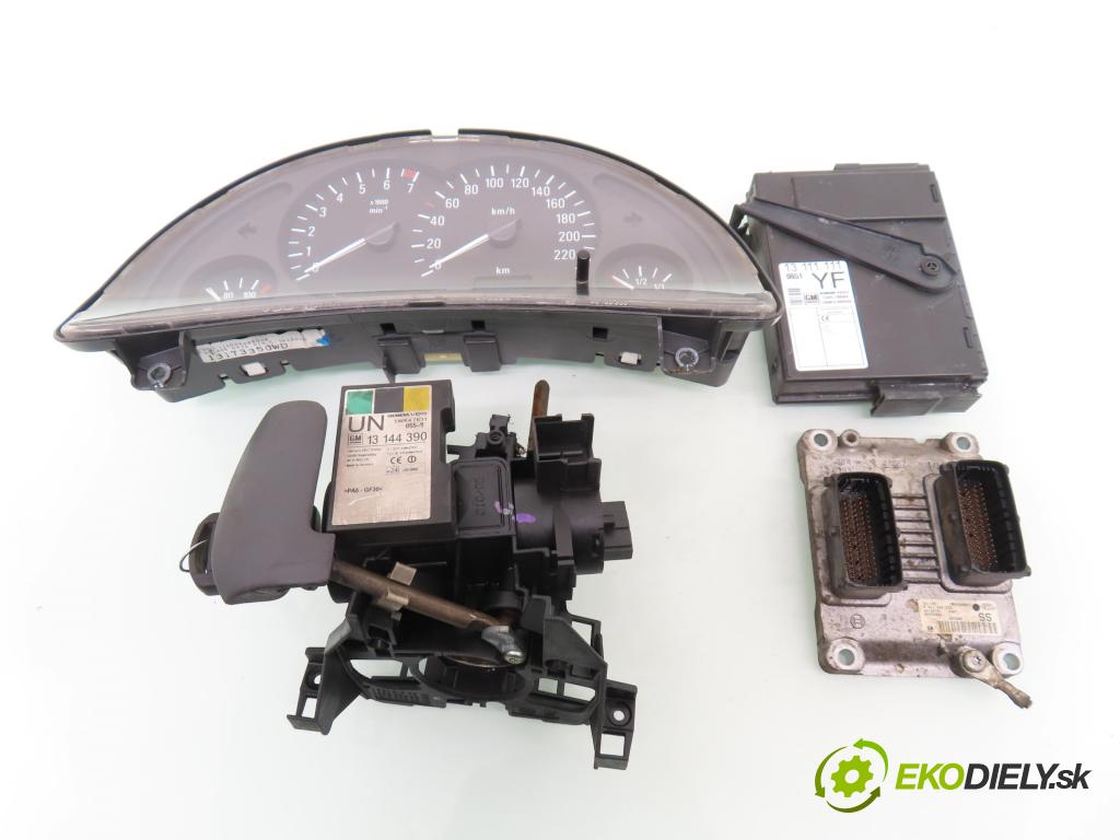 OPEL CORSA C (X01) HB 2005 59,00 1.2 16V Twinport 80 - Z 12 XEP 1229,00 spínačka / imobilizéra IMMO / řídící jednotka 0261208253 ; 55352622 ; 13173350WD