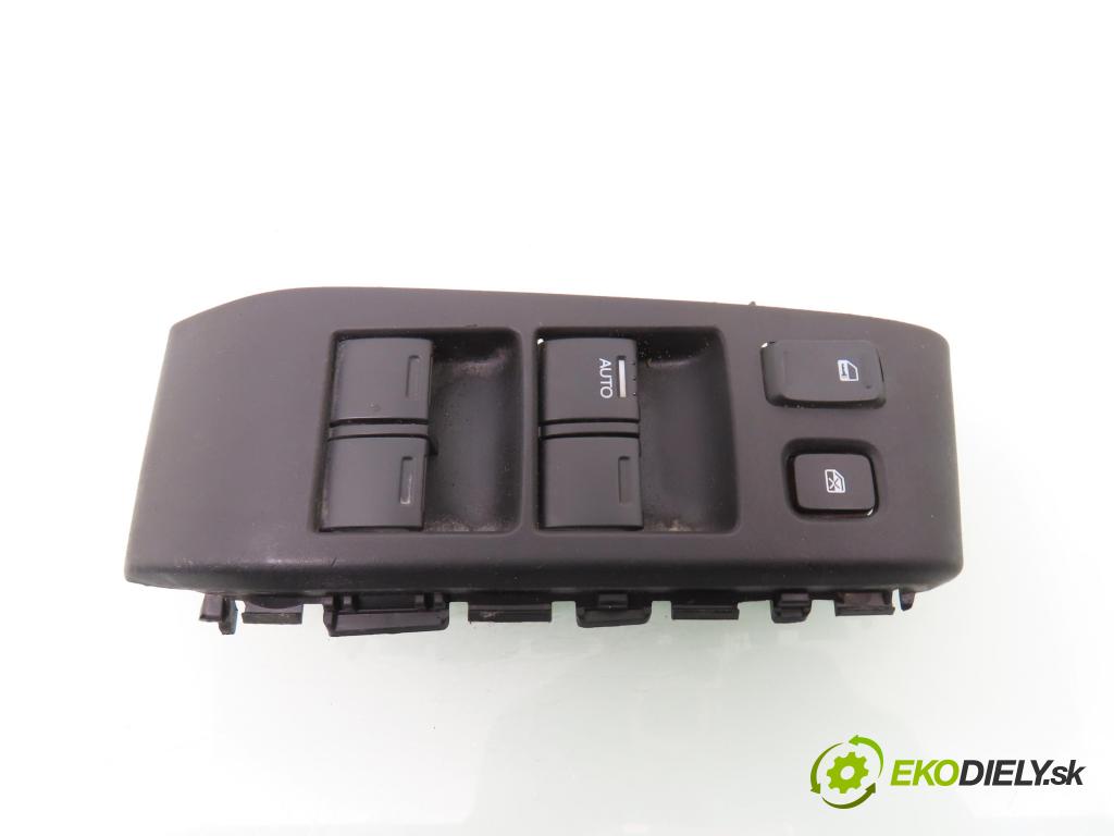 HONDA JAZZ III (GE_, GG_, GP_) HB 2010 73,00 1.3 i - L13Z1 1339,00 Panel ovládaní oken M38467