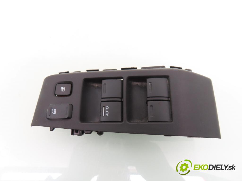 HONDA JAZZ III (GE_, GG_, GP_) HB 2010 73,00 1.3 i - L13Z1 1339,00 Panel ovládaní oken M38467