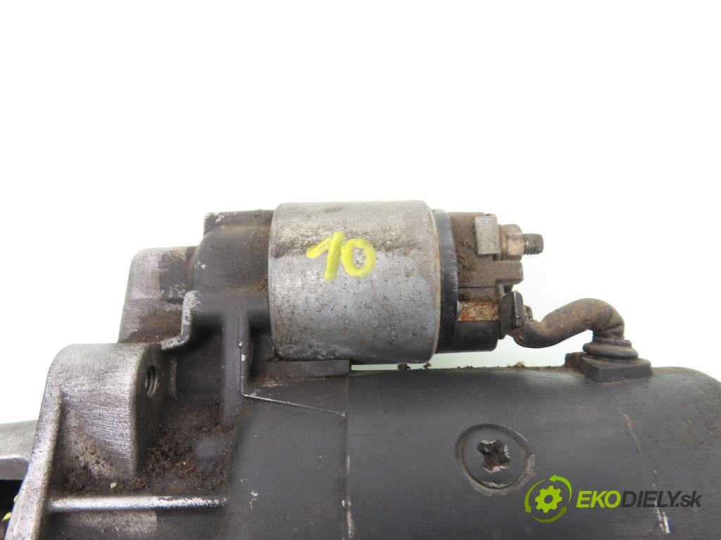 MERCEDES-BENZ KLASA C (W202) SEDAN 1994 55,00 C 200 D (202.120) - OM 601.913 1997,00 startér 00011218156 (Startér)