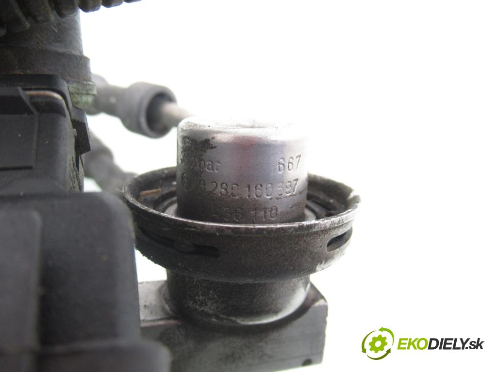 BMW 5 (E39) SEDAN 1996 110,00 520 i 150 - M52 B20 (206S3) 1991,00 Lišta vstrekovacia 0280160597 ; 0280150415 ; 09330403 (Vstrekovacia lišta)