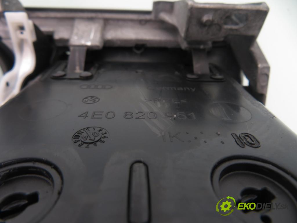 AUDI A8 D3 (4E2, 4E8) SEDAN 2004 171,00 3.0 TDI quattro - ASB 2967,00 Obal prístrojovky 4E1857115A ; 4E0820951 ; 4E0820901