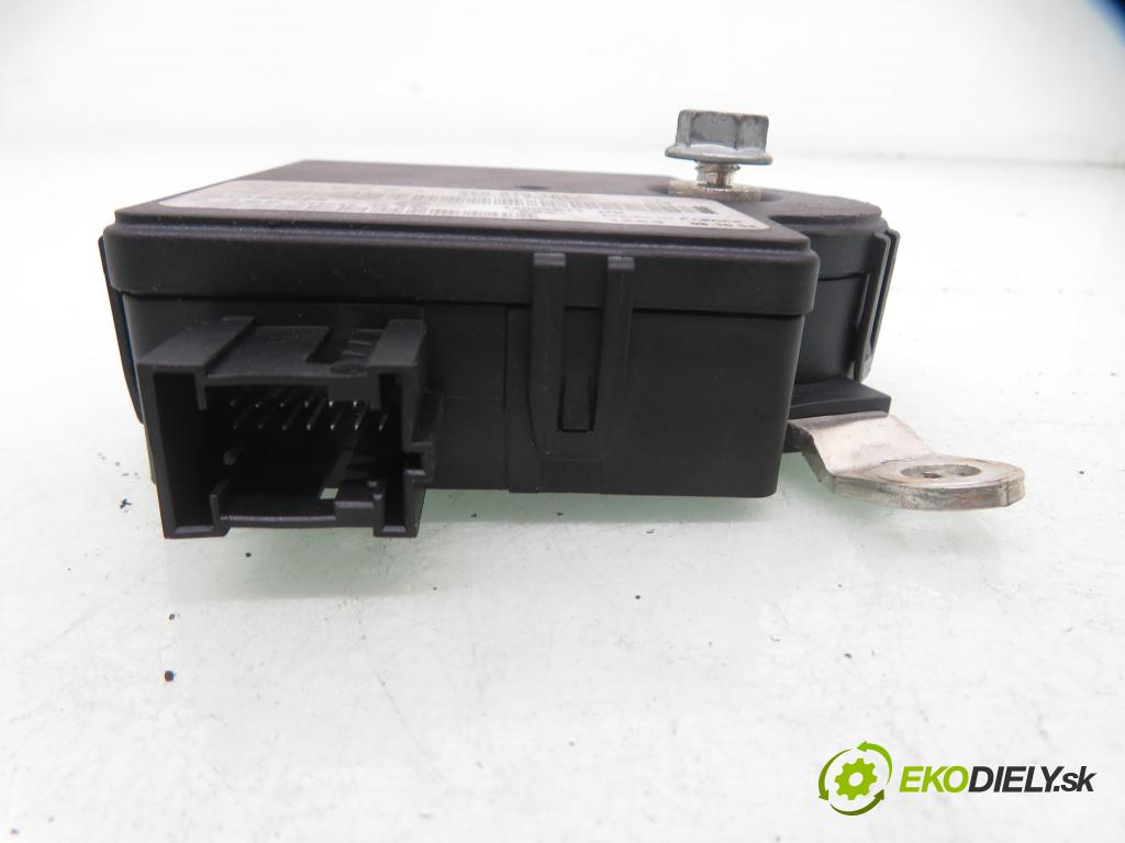 AUDI A8 D3 (4E2, 4E8) SEDAN 2004 171,00 3.0 TDI quattro - ASB 2967,00 MODUL akumulátora 4E0915181C ; 4E0910181C ; 0199000015
