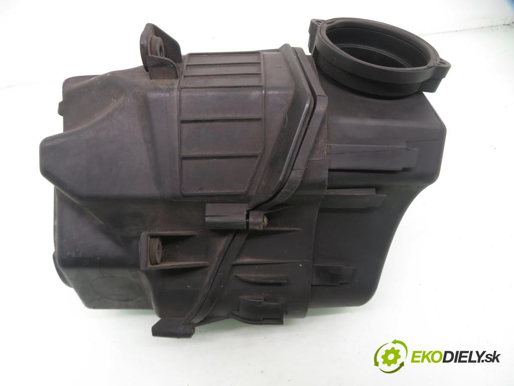 AUDI A8 D3 (4E2, 4E8) SEDAN 2004 171,00 3.0 TDI quattro - ASB 2967,00 Obal filtra vzduchu 4E0129620E ; 059133823B (Obal vzduchového filtra)