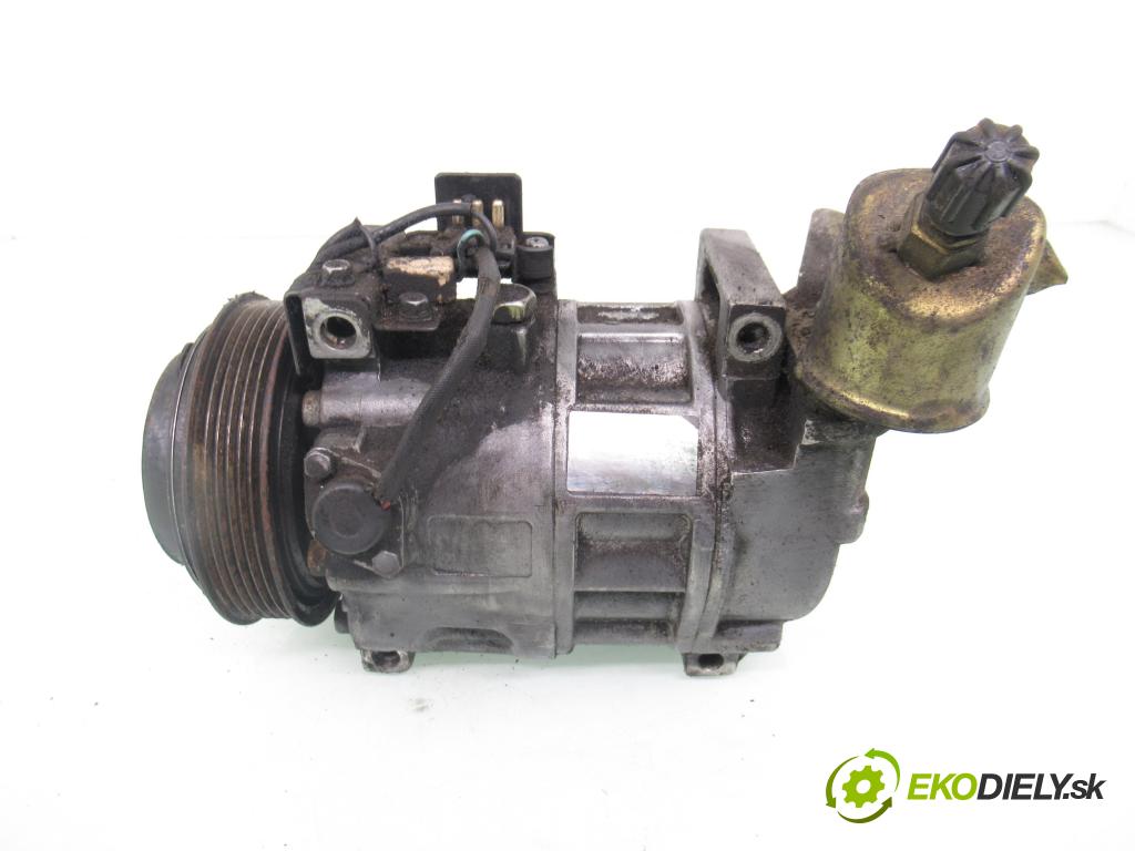 MERCEDES-BENZ KLASA C (W202) SEDAN 1993 55,00 C 200 D (202.120) - OM 601.913 1997,00 KOMPRESOR: klimatizácie 0002340711 ; 0002345203 ; 0002301311 (Kompresor klimatizácie)