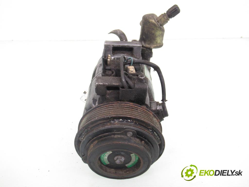 MERCEDES-BENZ KLASA C (W202) SEDAN 1993 55,00 C 200 D (202.120) - OM 601.913 1997,00 KOMPRESOR: klimatizácie 0002340711 ; 0002345203 ; 0002301311 (Kompresor klimatizácie)