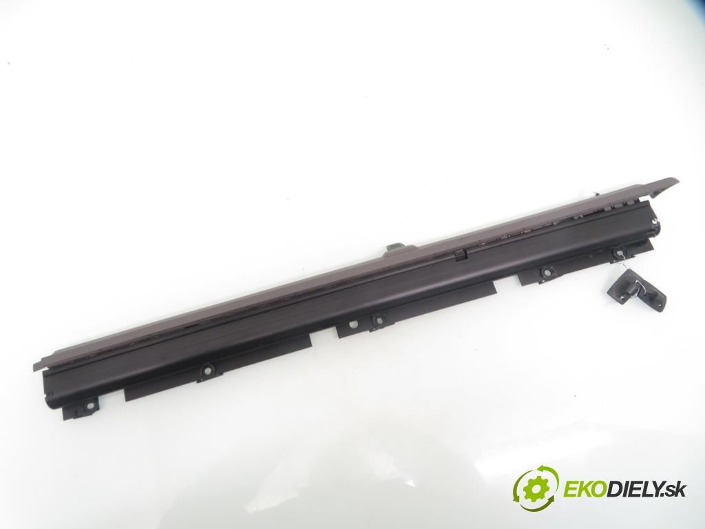 AUDI A8 D3 (4E2, 4E8) SEDAN 2004 171,00 3.0 TDI quattro - ASB 2967,00 Roleta okna 4E0861334 (Interiér ostatné)