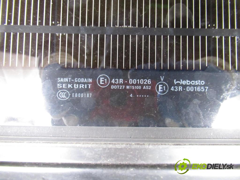 AUDI A8 D3 (4E2, 4E8) SEDAN 2004 171,00 3.0 TDI quattro - ASB 2967,00 strešné okno 4E0877041E ; 4E0959591 (Sklo karosérie)