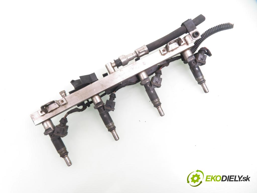 BMW 3 Compact (E46) HB 2001 105,00 318 ti - N42 B20 A 1995,00 Lišta vstrekovacia 7506158 (Vstrekovacia lišta)