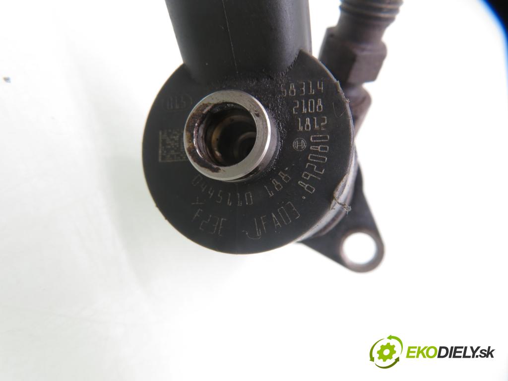 FORD FOCUS II (DA_, HCP) HB 2006 80,00 1.6 TDCi 109 - G8DA 1560,00 vstrekovač 0445110188 (Vstrekovač paliva)