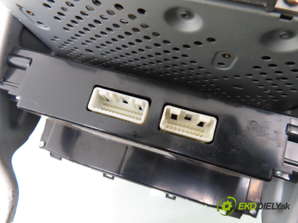 TOYOTA AVENSIS (_T25_) SEDAN 2005 108,00 2.0 VVTi (AZT250_) - 1AZ-FE 1998,00 RADIO CD 8612005080