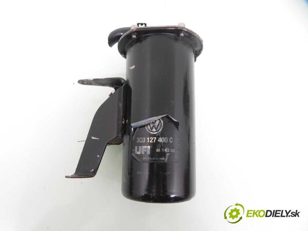 VW PASSAT B6 Variant (3C5) KOMBI 2005 103,00 2.0 TDI 16V - BKP 1968,00 Obal filtra paliva 3C0127400C ; 5514203 (Obal palivového filtra)