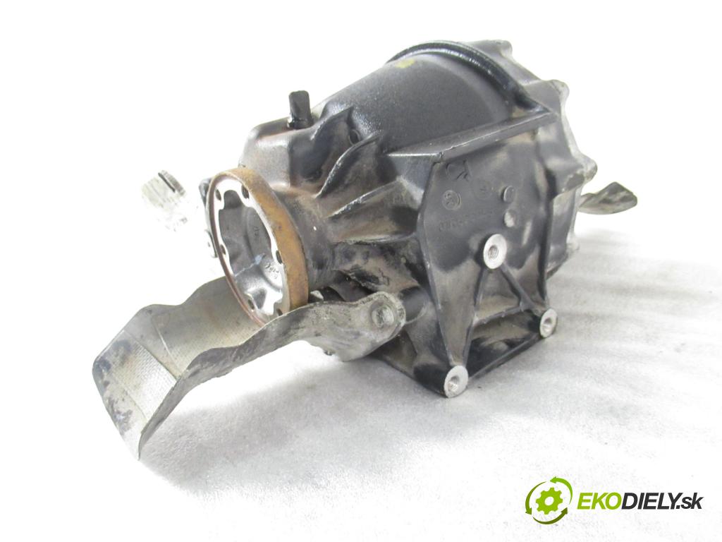 AUDI A8 D3 (4E2, 4E8) SEDAN 2004 171,00 3.0 TDI quattro - ASB 2967,00 diferenciál 01R525053