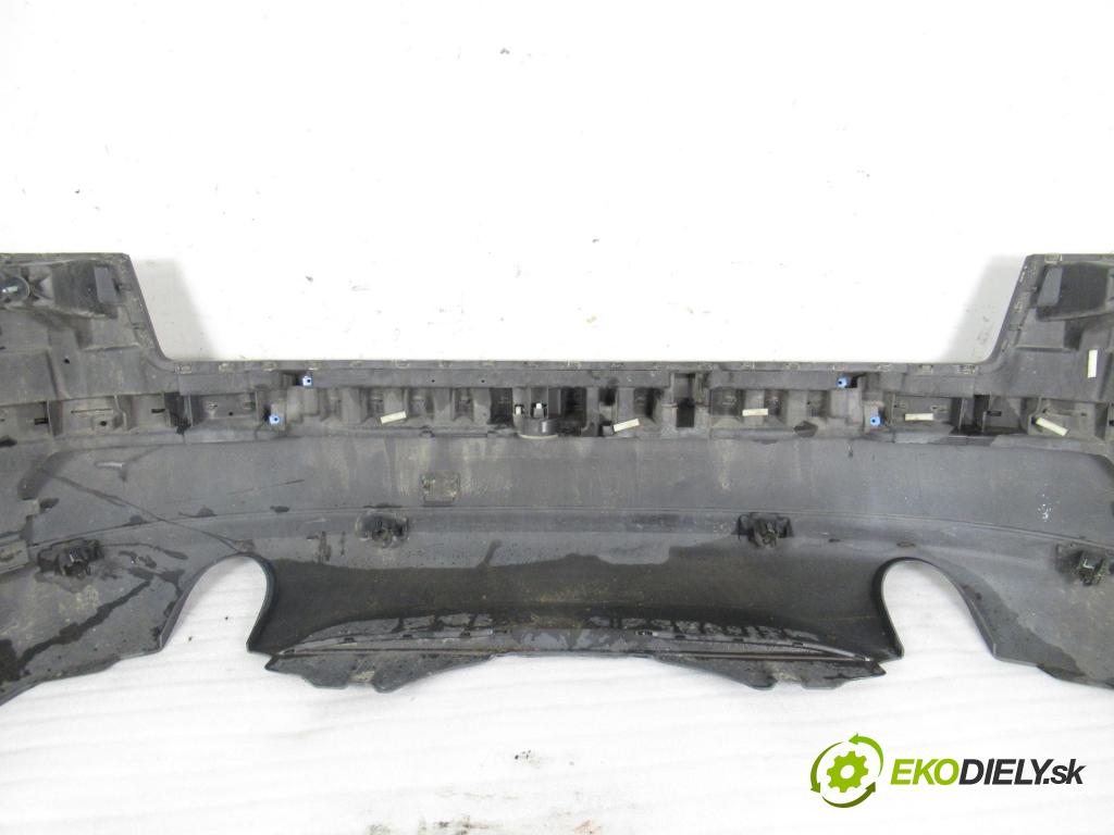 AUDI A8 D3 (4E2, 4E8) SEDAN 2004 171,00 3.0 TDI quattro - ASB 2967,00 nárazník zadní část 