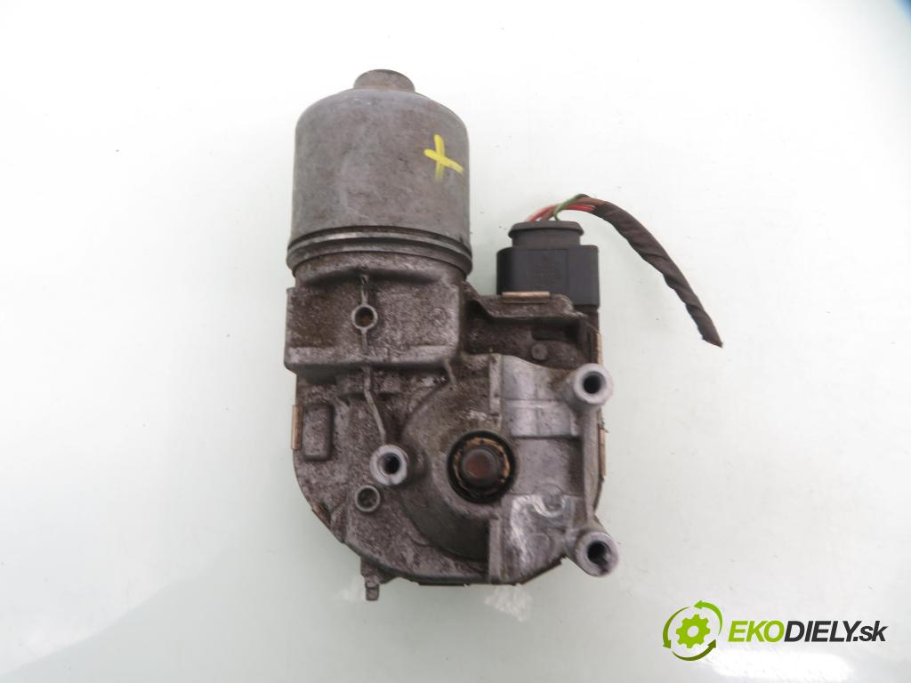 SEAT LEON (5F1) HB 2014 110,00 2.0 TDI CR 150 - CKFC 1968,00 Motorček stieračov predný 1397220650 ; 5F1955119 ; 1137328674