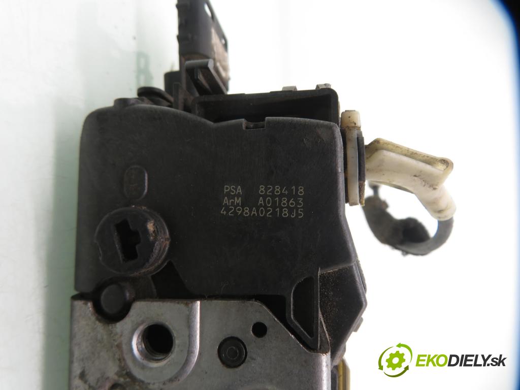 PEUGEOT PARTNER Skrzynia FURGON 2008 66,00 1.6 HDi 8V 90 1560,00 zámok 828418 ; A01863