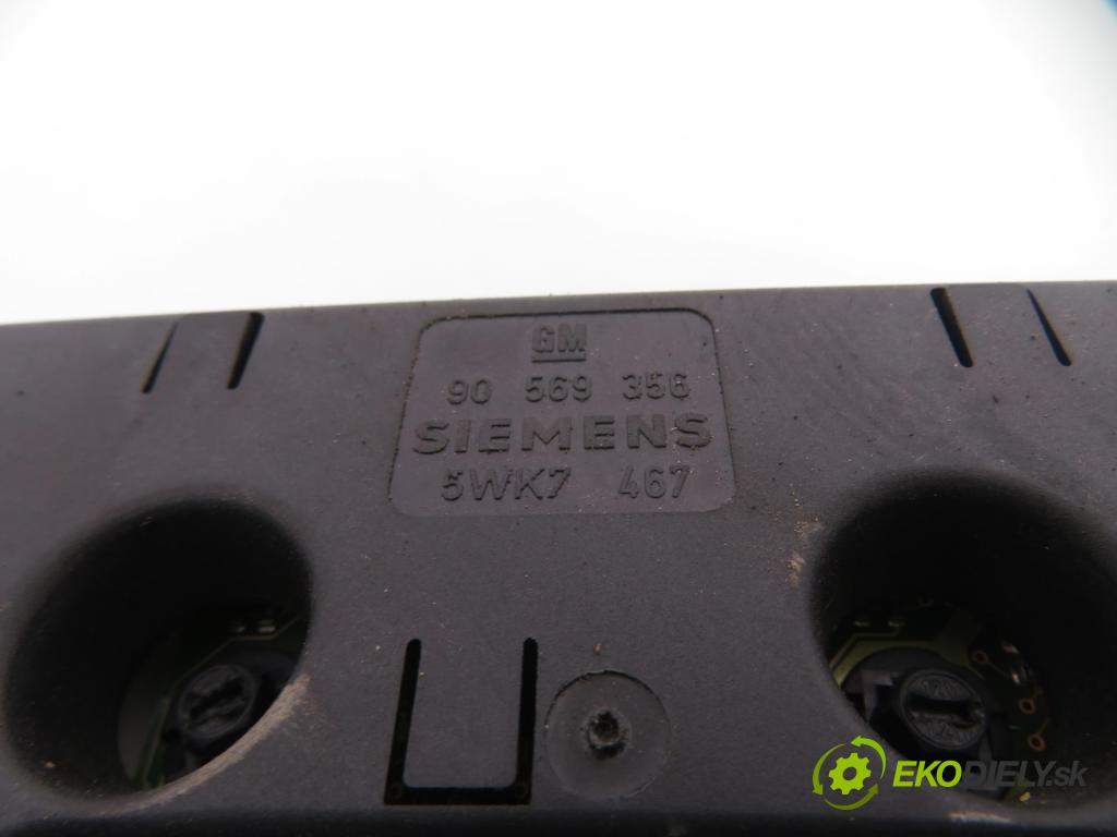 OPEL VECTRA B (J96) SEDAN 1997 85,00 2.0 i - C 20 NE 1998,00 Prístrojovka elektrický 88481673 ; 81117841 ; 90569356