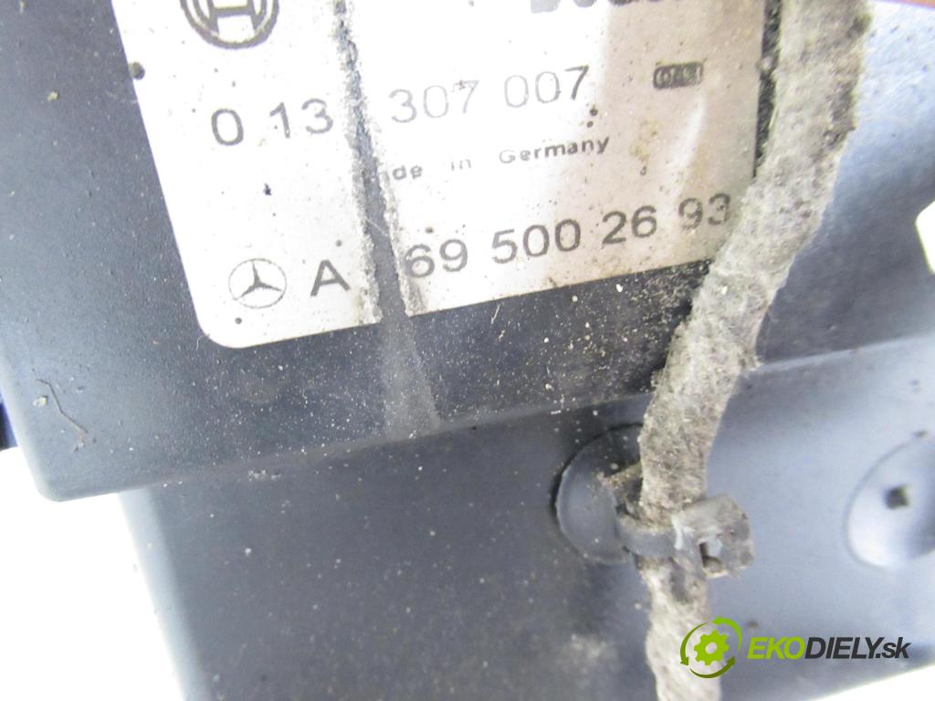 MERCEDES-BENZ KLASA B Sports Tourer (W245) HB 2006 80,00 B 180 CDI 109 - OM 640.940 1991,00 Ventilátor chladič vody A1695002693 ; 0130307007 ; 3135103924