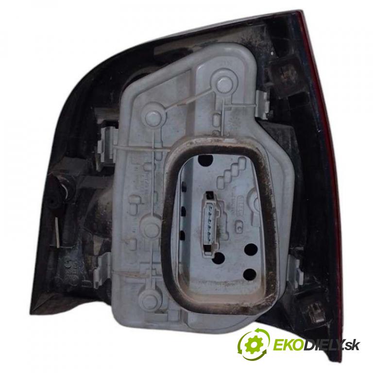 VW POLO (9N_) HB 2001 47,00 1.2 12V 64 - AZQ 1198,00 světlo levé zadní 6Q6945095B ; 6Q6945111A ; 6Q6945257A
