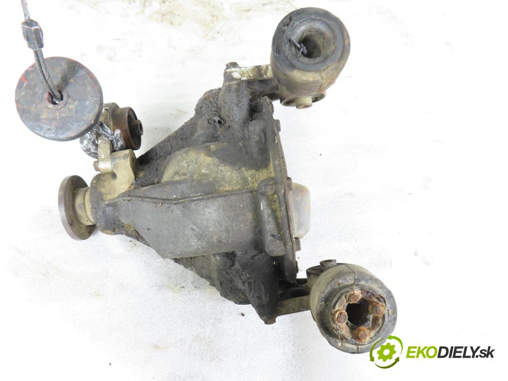 LAND ROVER FREELANDER (L314) SUV 2000 72,00 2.0 DI 4x4 - 20 T2N 1994,00 ,diferenciál REVBN ; 174002